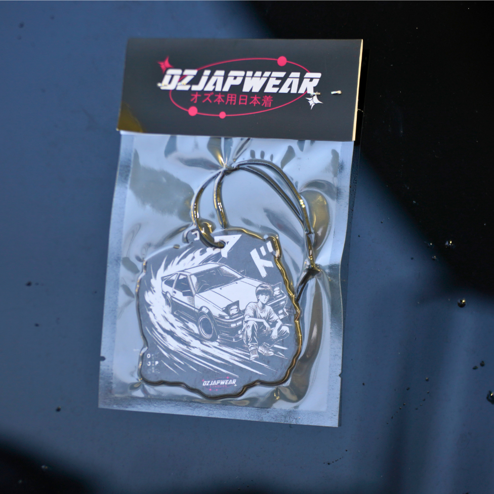 Add a touch of your favorite Lavender Scented Initial D Air Freshener to your car interior. Easy to Use: Simple to hang and enjoy in your vehicle. OzJapwear