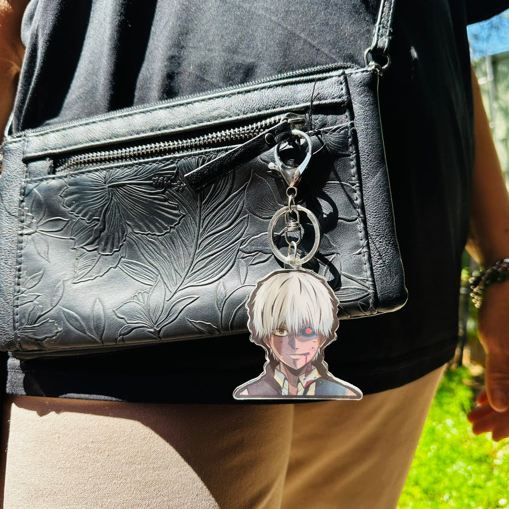 Show your love off for Tokyo Ghoul with our new 3D Motoin Keychain | Here at OzJapWear we have the coolest Anime Clothing | Upgrade your style with our anime brand.