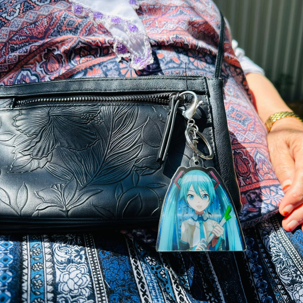 Show your passion with our Hatsune Miku 3D Keychain | Here at OzJapWear we have the coolest Anime Clothing | Upgrade your style with our anime brand.